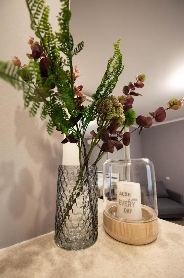 Kyiv Lesi 3 Studio Apartment ภายนอก รูปภาพ